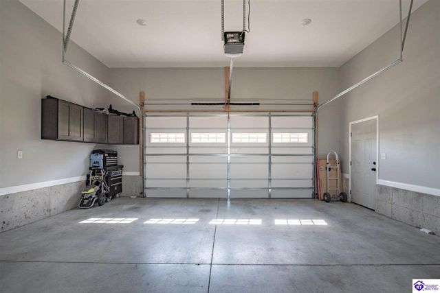 631 Lakeshore Parkway, Brandenburg, KY 40108