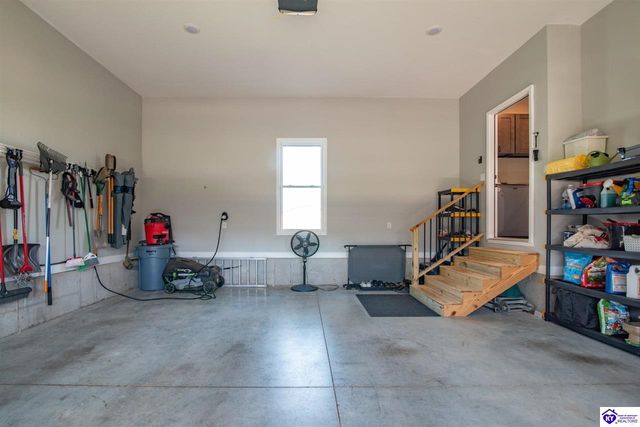 631 Lakeshore Parkway, Brandenburg, KY 40108