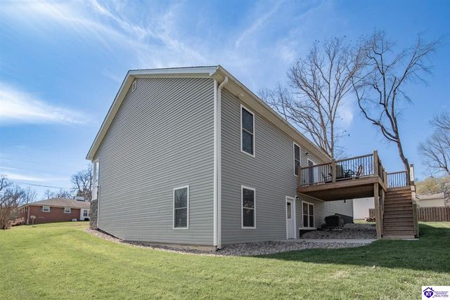 631 Lakeshore Parkway, Brandenburg, KY 40108