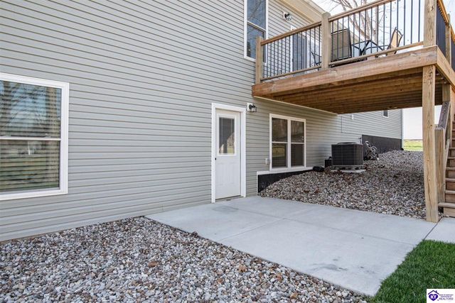 631 Lakeshore Parkway, Brandenburg, KY 40108