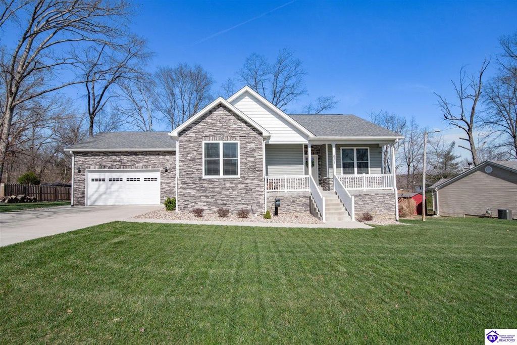 631 Lakeshore Parkway, Brandenburg, KY 40108