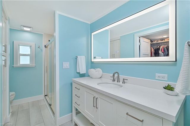 17591 Bryan CT, Fort Myers Beach, FL 33931