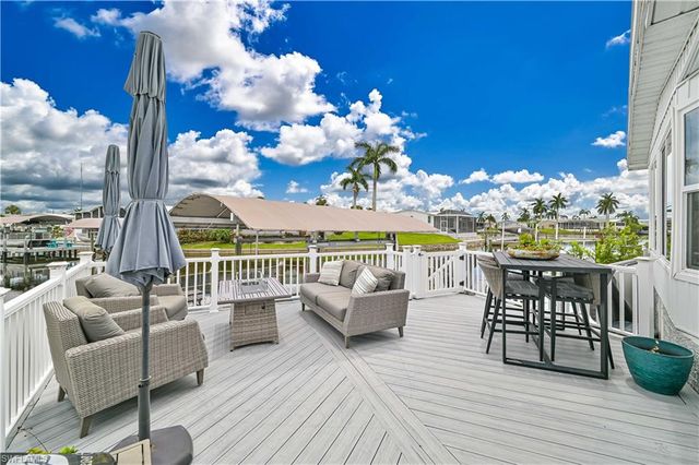 17591 Bryan CT, Fort Myers Beach, FL 33931