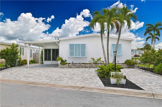17591 Bryan CT, Fort Myers Beach, FL 33931