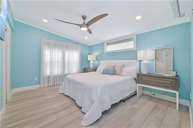 17591 Bryan CT, Fort Myers Beach, FL 33931