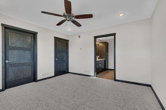 610 Lanigan Way SE, Saint Joseph, MN 56374