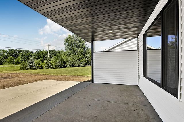 610 Lanigan Way SE, Saint Joseph, MN 56374