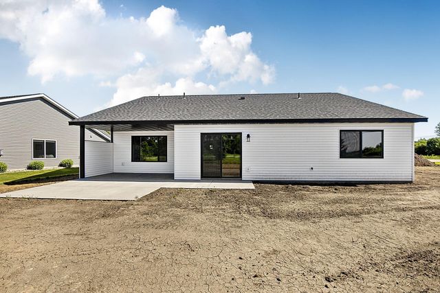 610 Lanigan Way SE, Saint Joseph, MN 56374