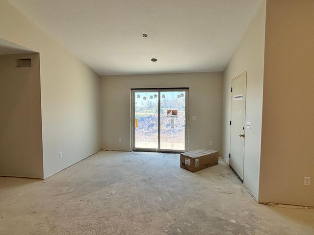 610 Lanigan Way SE, Saint Joseph, MN 56374