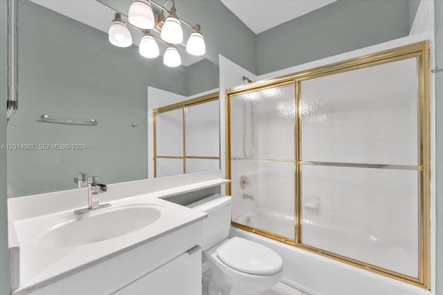 3728 NE 208th Ter, Aventura, FL 33180