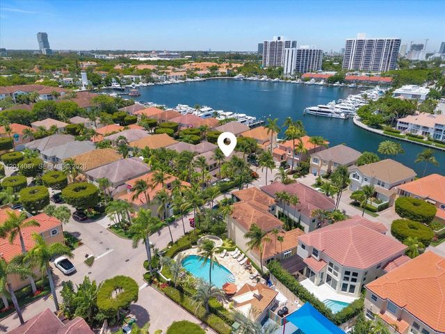 3728 NE 208th Ter, Aventura, FL 33180