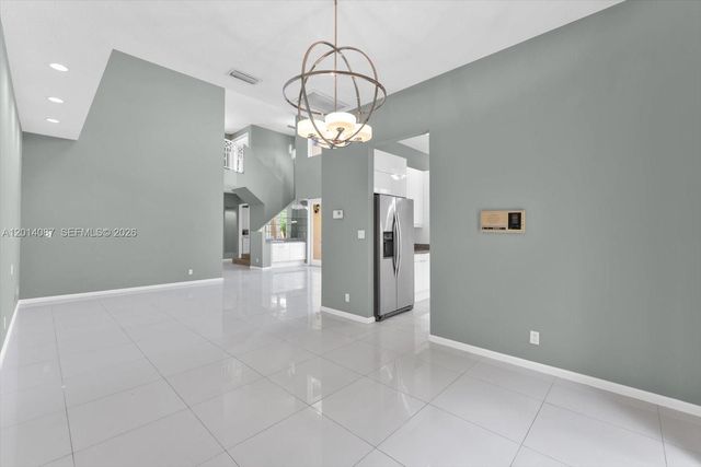 3728 NE 208th Ter, Aventura, FL 33180