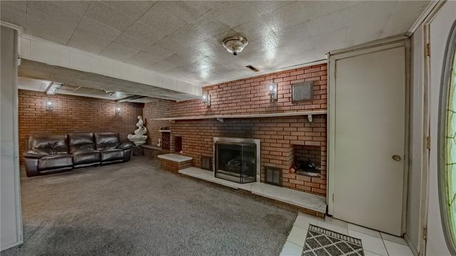 161 Schaffer Ave, Speers Boro, PA 15022