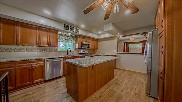 161 Schaffer Ave, Speers Boro, PA 15022
