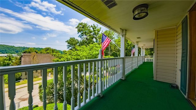161 Schaffer Ave, Speers Boro, PA 15022