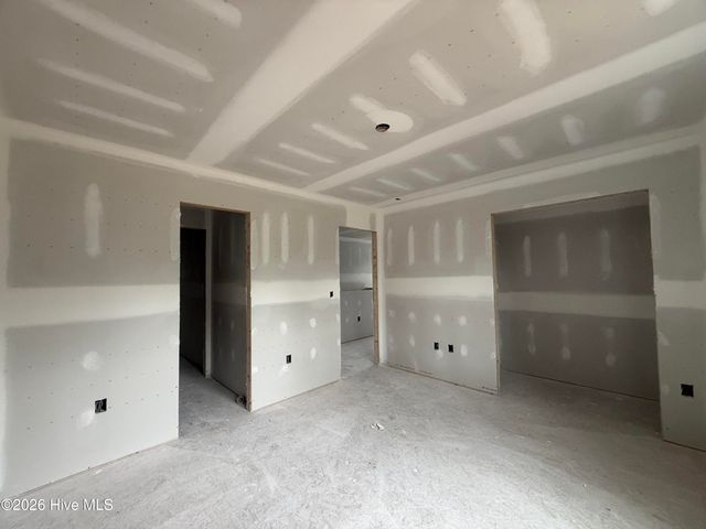 2801 Holston Way, Grimesland, NC 27837