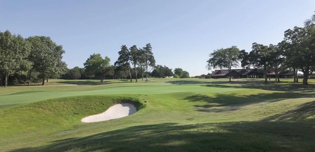 202 Castle Pines Circle, Gordonville, TX 76245