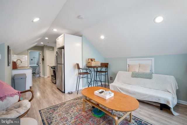 4221 WINCHESTER AVE, Atlantic City, NJ 08401