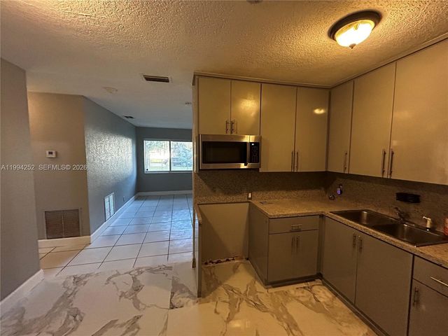 3411 NW 1st St, Lauderhill, FL 33311