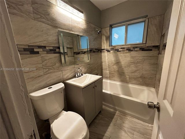 3411 NW 1st St, Lauderhill, FL 33311