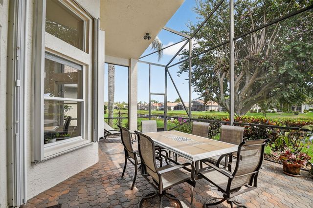 7387 Morocca Lake Drive, Delray Beach, FL 33446