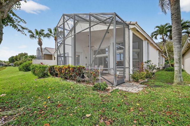 7387 Morocca Lake Drive, Delray Beach, FL 33446