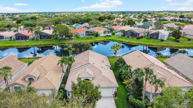 7387 Morocca Lake Drive, Delray Beach, FL 33446