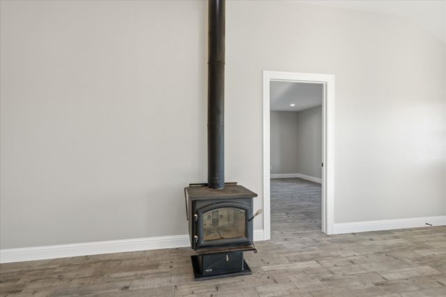 2500 County Road 332, Era, TX 76238