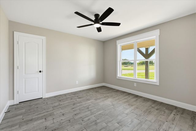 2500 County Road 332, Era, TX 76238