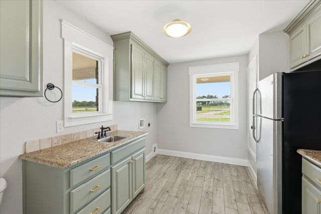 2500 County Road 332, Era, TX 76238