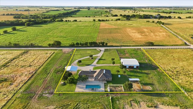 2500 County Road 332, Era, TX 76238