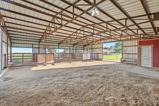 2500 County Road 332, Era, TX 76238