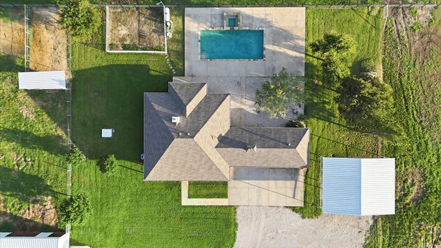 2500 County Road 332, Era, TX 76238