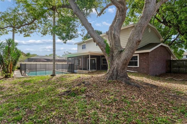 1907 RAMBLING LANE, Brandon, FL 33510