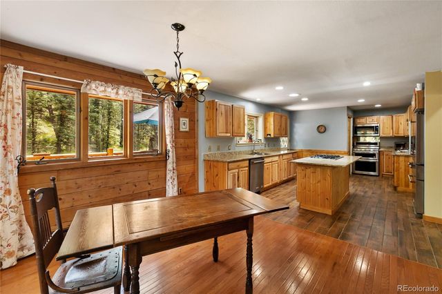 56 Blue Jay Lane, Divide, CO 80814