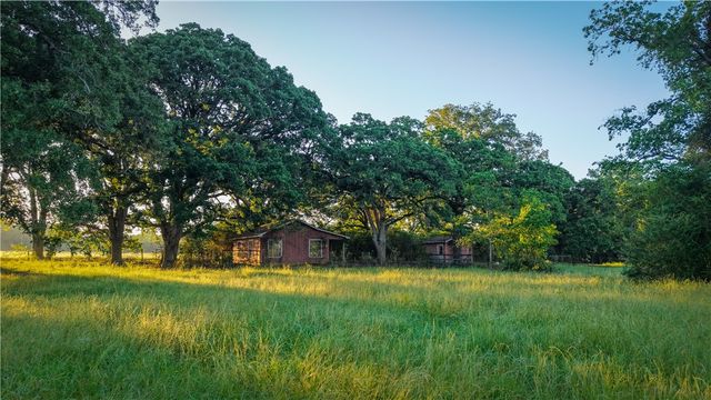3765 Poteet Road, Normangee, TX 77871