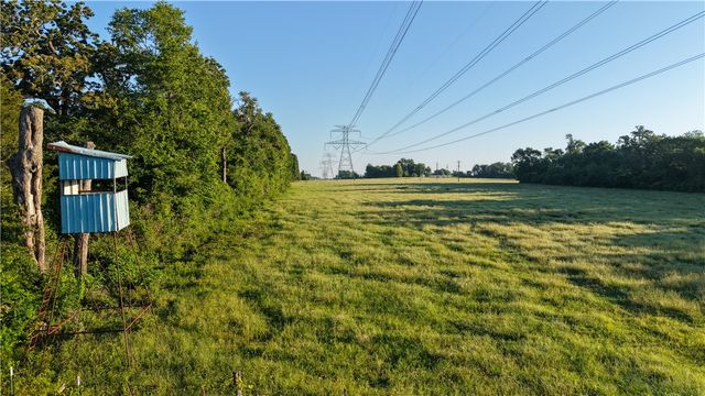 3765 Poteet Road, Normangee, TX 77871