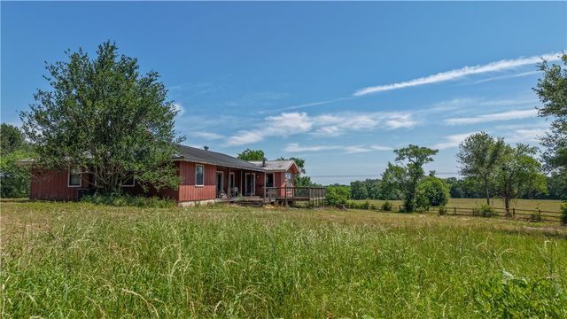 3765 Poteet Road, Normangee, TX 77871