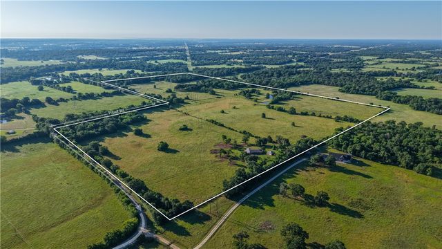 3765 Poteet Road, Normangee, TX 77871