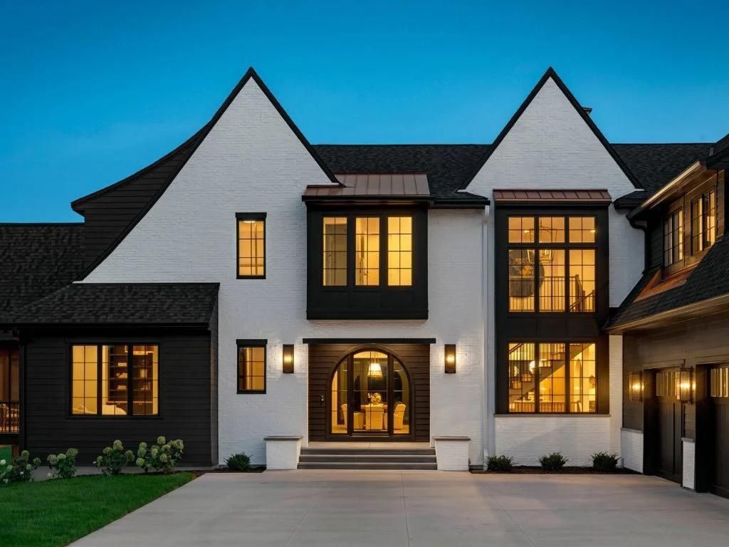 2224 Bridgevine Court, Independence, MN 55359