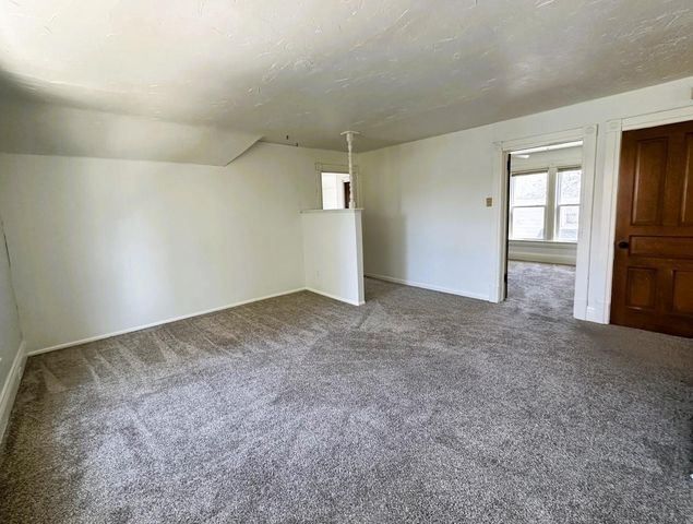 16 E 11TH STREET, Fond Du Lac, WI 54935