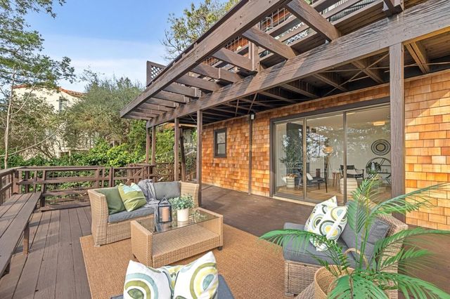 1024 1024 Miller Avenue, Berkeley, CA 94708