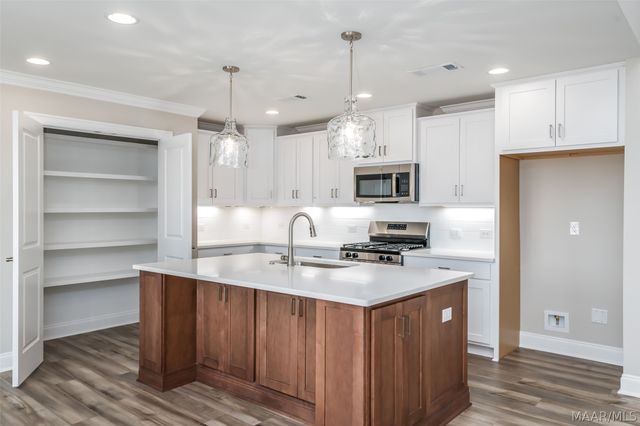 125 Wasden Way, Prattville, AL 36066