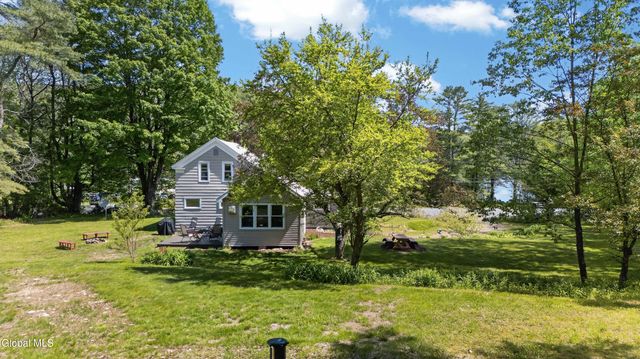 106 State Highway 30, Northampton, NY 12134