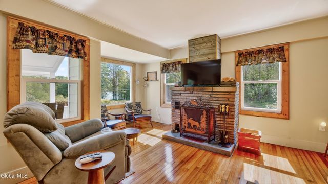 106 State Highway 30, Northampton, NY 12134