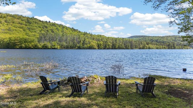 106 State Highway 30, Northampton, NY 12134
