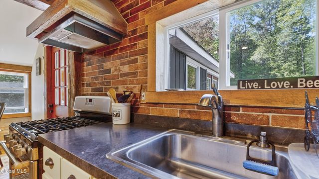106 State Highway 30, Northampton, NY 12134
