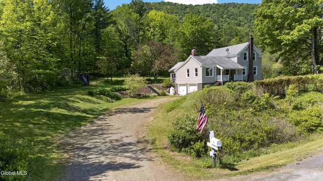 106 State Highway 30, Northampton, NY 12134