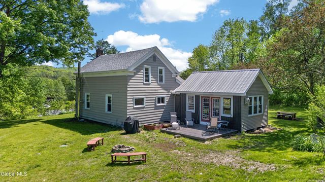 106 State Highway 30, Northampton, NY 12134