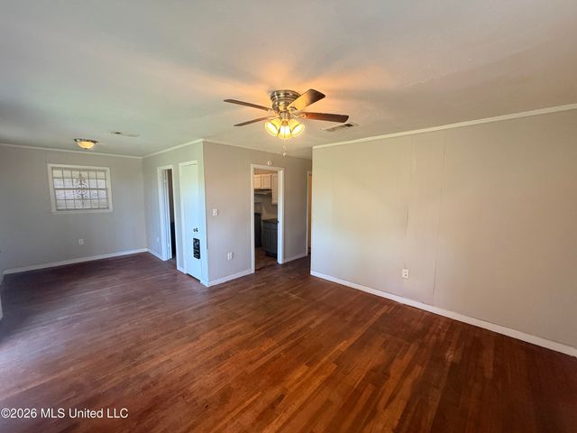 2859 Kingsroad Avenue, Jackson, MS 39213